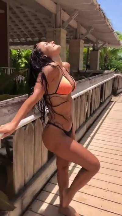 That’s quite a big 🍑😳