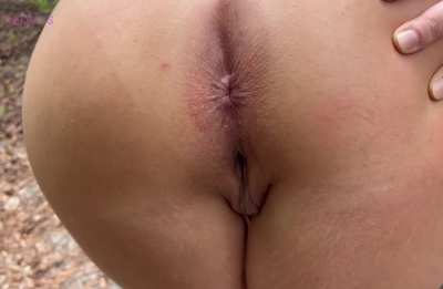 Outdoor breeding – just as nature intended 🌳 🍆 💦 🌳