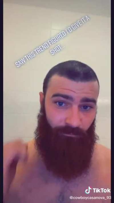 What’s the trend? Slutty shower slideshow?
