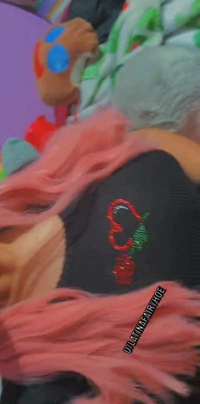 titty fuck me then cum on my glasses 🤓