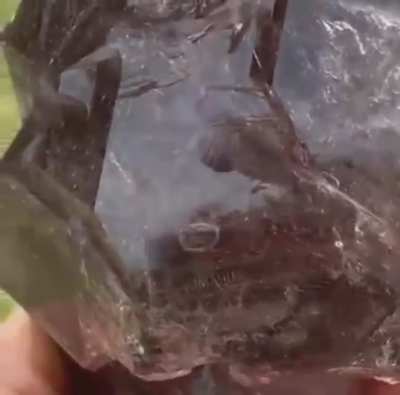 350 Million Year Old Water Trapped Inside A Amethyst Crystal.