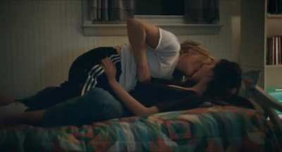 Chloe Moretz's hot lesbian scene