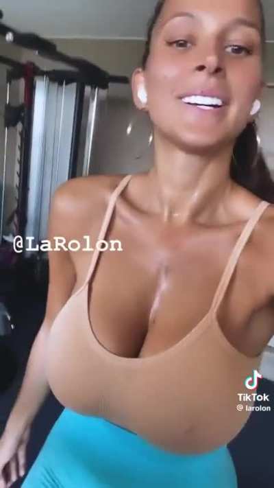 @larolon