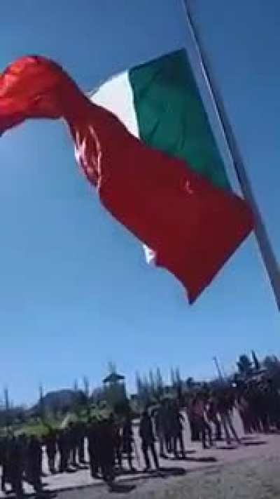 Unraveling of Mexican flag