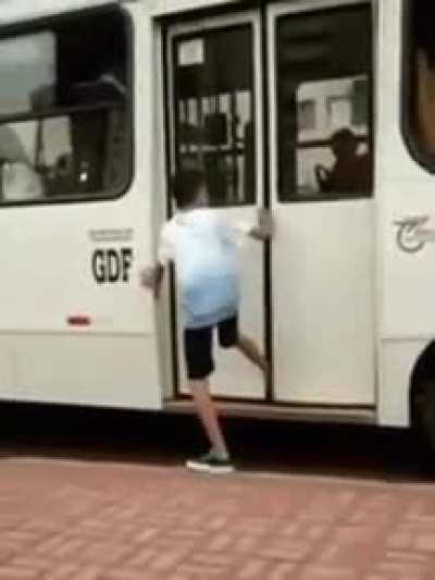 Kid trying to troll bus driver