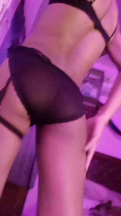 Me sending you this vide when we are out on a date so you can have a little peek of what's waiting.