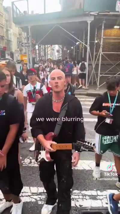 oh just walking backwards into everybody dont mind me 