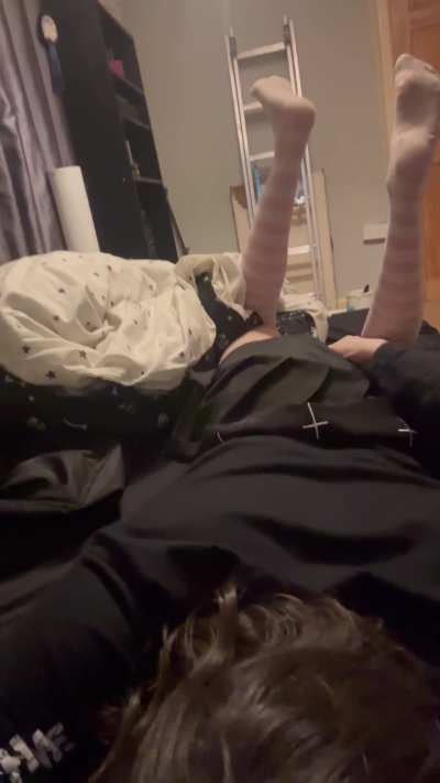 Wagging my ass in the air :3