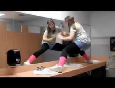HMC while I dance on a public toilet sink