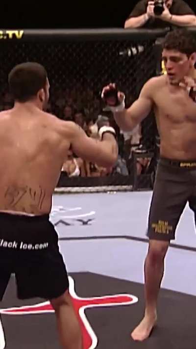 22 years ago today on UFC 47: Nick Diaz vs. Robbie Lawler 🔥 🔥🔥