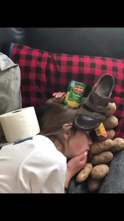 Thought it was going to be a penis drawn on her forehead