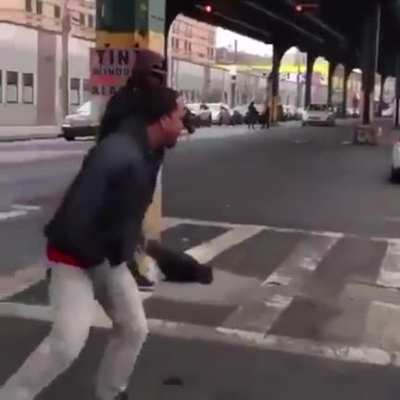 When your fighting on GTA and accidentally lock on to the wrong person...