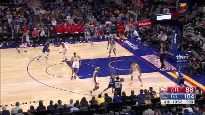 [Highlight] Curry rattles in his eighth three for 45 points!