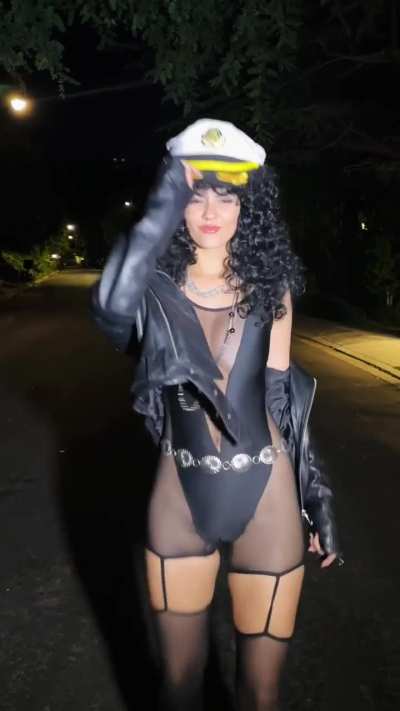 Cher, 