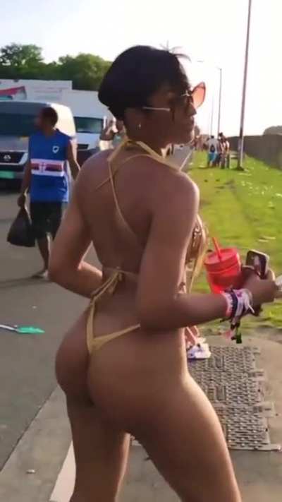 💦💦💦