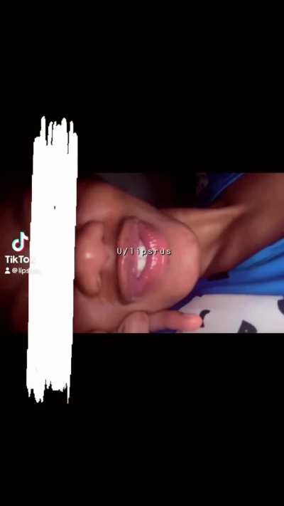 She so playf<wbr>ul😭🙌