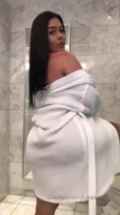 Penelope 🍑💦👀