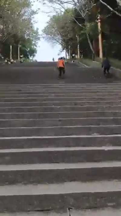 Endless steps in Chongqing