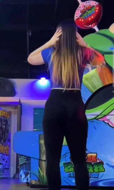 Low effort nice ass
