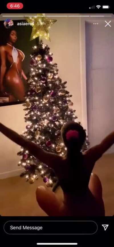 ￼🎄