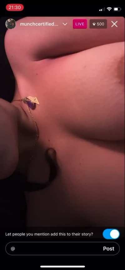Licking pussy pt2