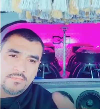 How this guy turns into a sound wave from the bass