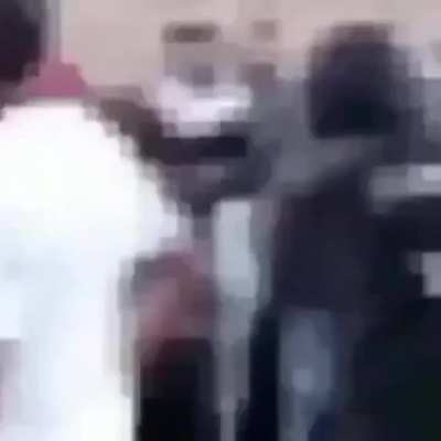 When a random starts blasting music through his shitty mic :
