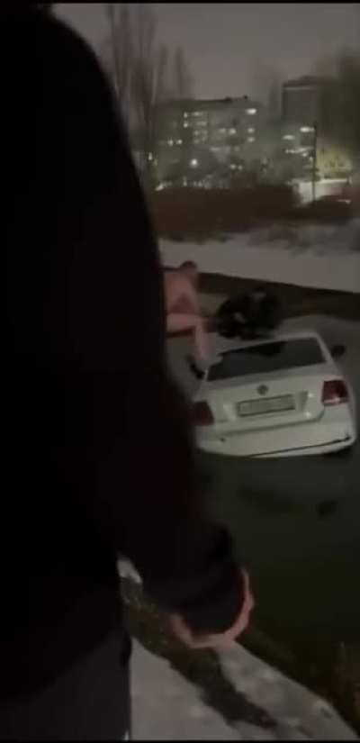 Bystanders act fast to retrieve a child from a frozen river