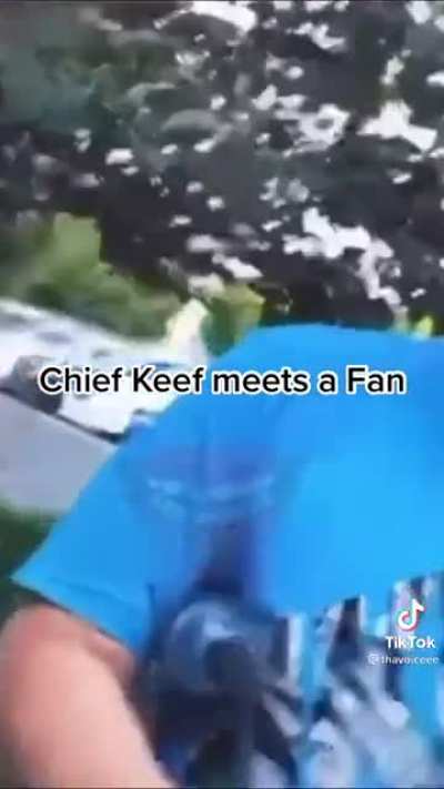 He been waiting for this moment his whole life 😂 // 2bills for anyone that can translate what Keef said at the end 😭