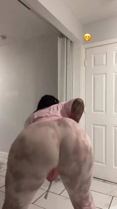 That Thang moving 