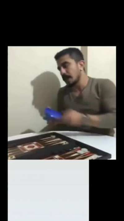 mükemmel kesilmiş çığlık