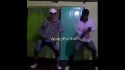 Queda con cualquier canción