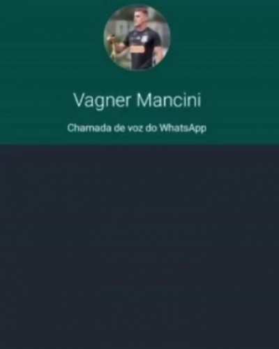 Alguem sabe o nome desta lid a moça?