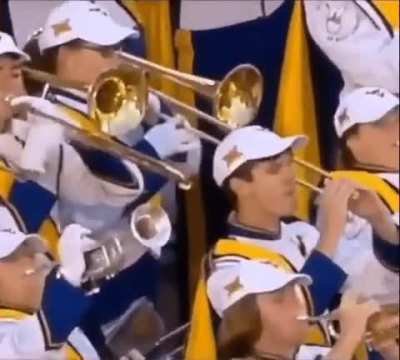 Hotdogs > Trumpets.