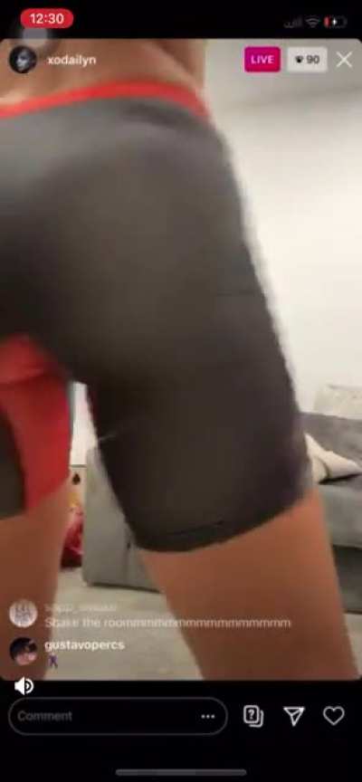 🤤