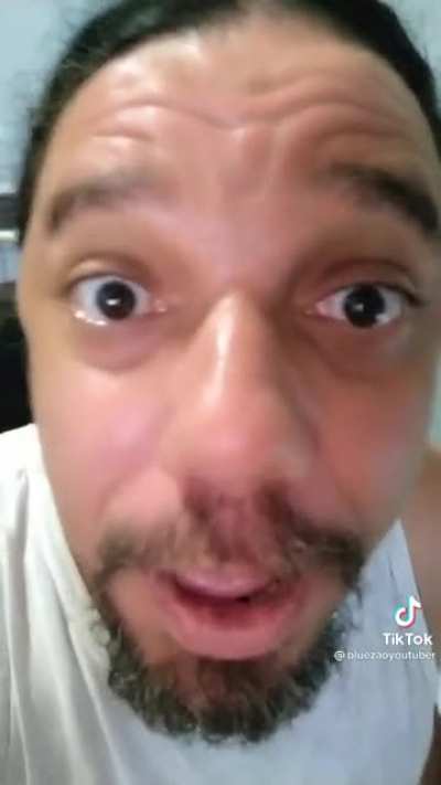 eu e a tropa do grupo 0 floodamos e número do nosso querido BLUEZAO com fotos e áudios saudando nosso mestre macacolol, e este foi o resultado, infelizmente ele não está preparado.