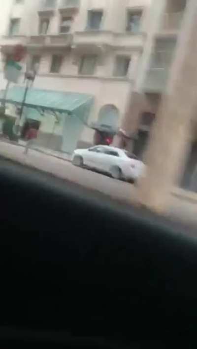 Uber driver turned on the GTA mode when the thief stole the cell phone from the car dashboard!