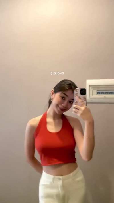 cute thai girl 