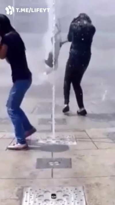 Нипонел, что произошло?