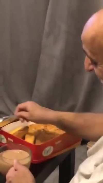 He just wanted to eat his snack 
